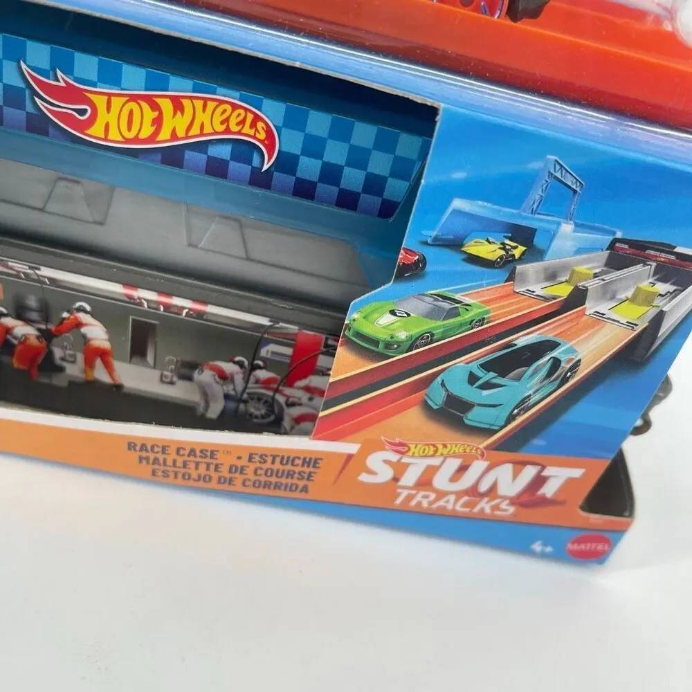 Hot Wheels Race Case Stunt Tracks Playset Dual Launcher 2 Cars Storage Case New
